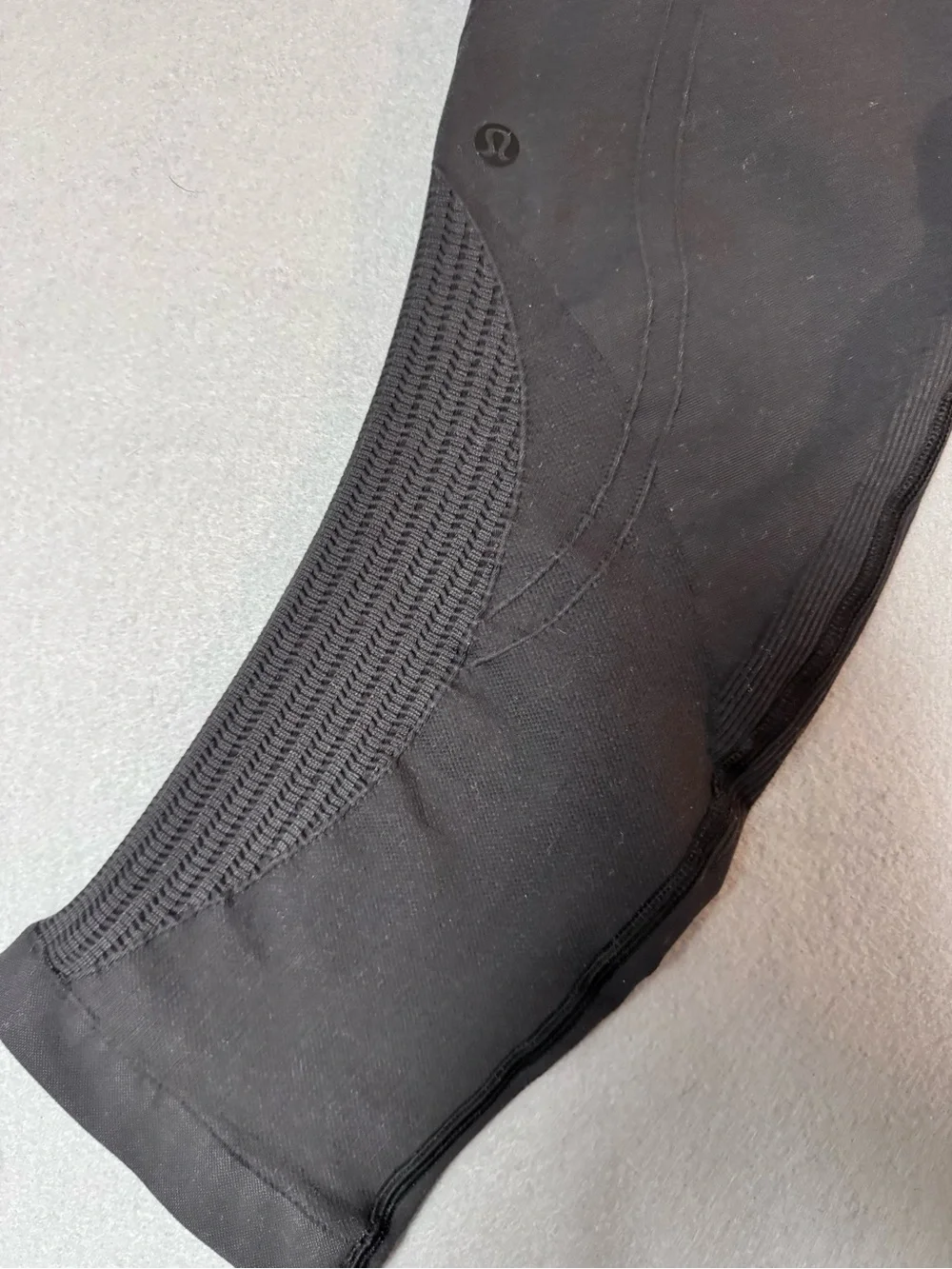 Lululemon Women’s Black In The Flow Seamless Crop Leggings